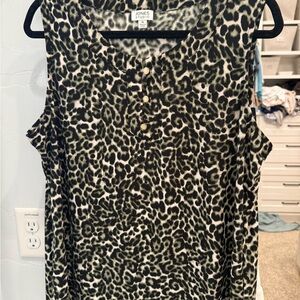 Jones Studio Black and Green Leopard Print Blouse